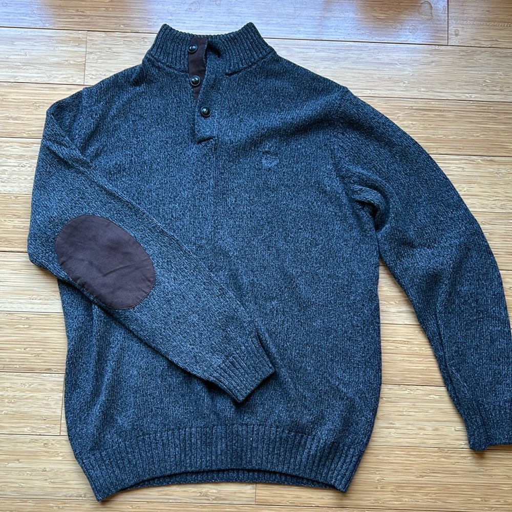 Chap’s button-up sweater
